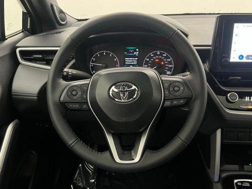 2025 Toyota Corolla Hybrid SE