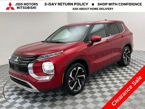 2024 Mitsubishi Outlander SE
