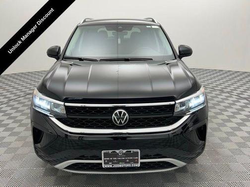 2024 Volkswagen Taos SE FWD