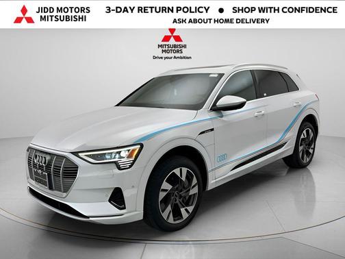 Glacier White 2021 Audi e-tron Premium Plus