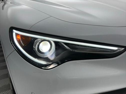 2021 Alfa Romeo Stelvio Ti