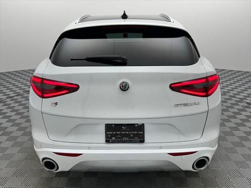 2021 Alfa Romeo Stelvio Ti