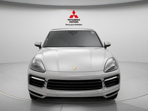 Chalk 2021 Porsche Cayenne Cayenne