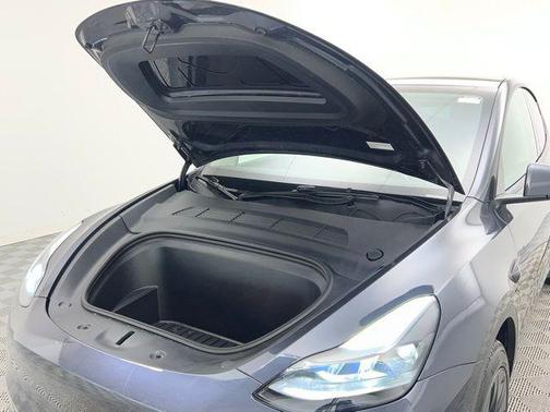 2025 Tesla Model Y Long Range Dual Motor All-Wheel Drive