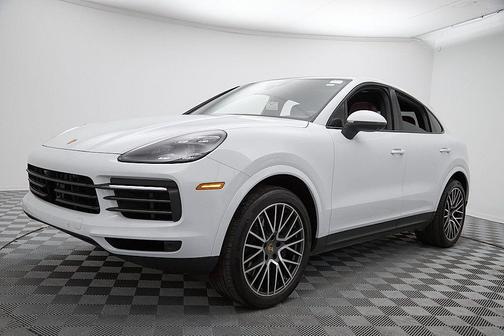 2022 Porsche Cayenne Platinum Edition