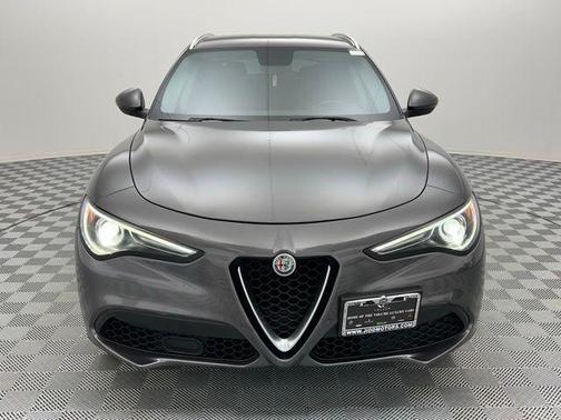 2018 Alfa Romeo Stelvio Base
