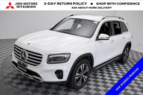 Polar White 2024 Mercedes-Benz GLB 250 4MATIC