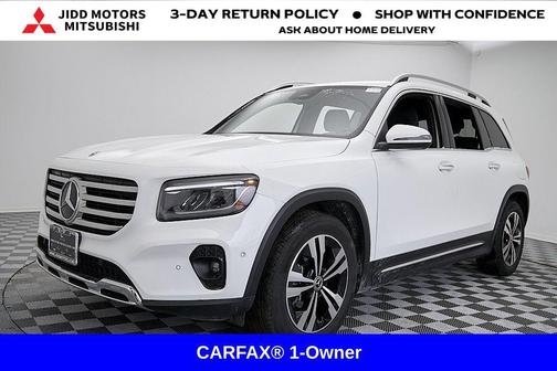 Polar White 2024 Mercedes-Benz GLB 250 4MATIC