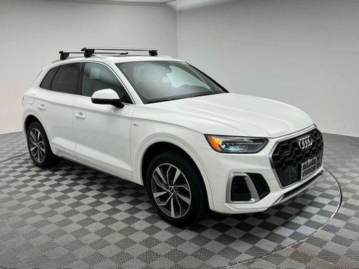 2023 Audi Q5 45 S line Premium Plus