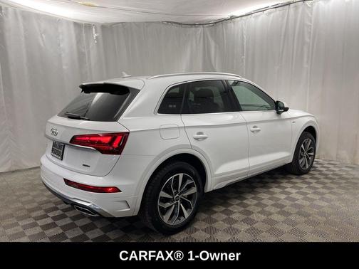 2024 Audi Q5 45 S line Premium Plus