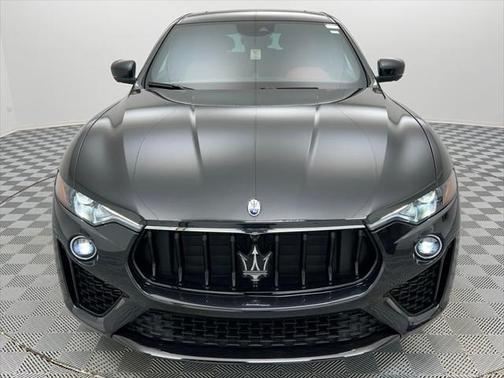 2022 Maserati Levante Modena