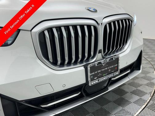 2025 BMW X5 xDrive40i