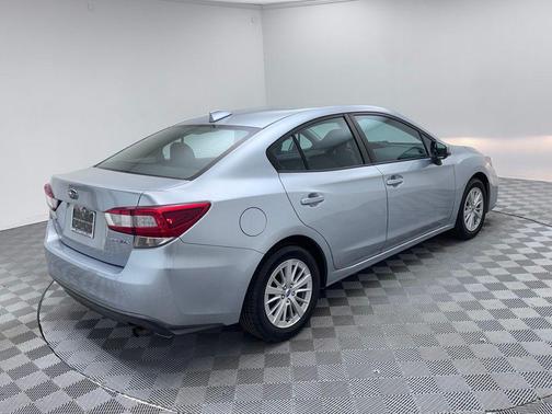 Ice Silver Metallic 2018 Subaru Impreza 2.0i Premium