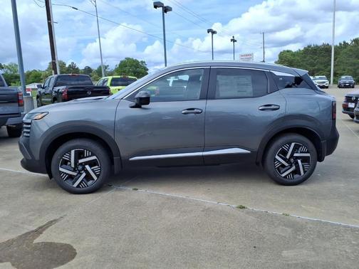 Gun Metallic 2026 Nissan Kicks SV