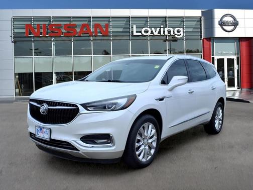 White Frost Tri-Coat 2018 Buick Enclave Essence