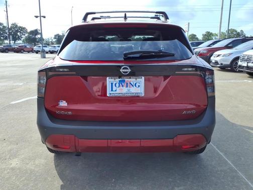 Scarlet Ember T 2026 Nissan Kicks SV