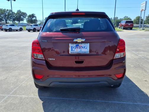 Crimson 2017 Chevrolet Trax LS