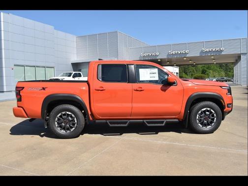 2025 Nissan Frontier PRO-X