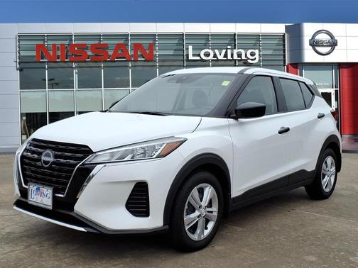 2023 Nissan Kicks S