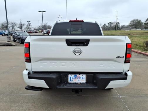 Glacier White 2026 Nissan Frontier SV