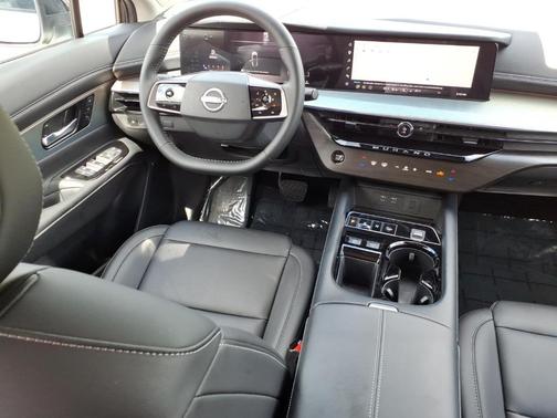 Everest White P 2025 Nissan Murano SL