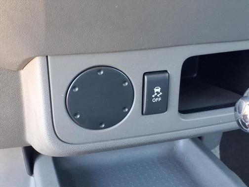 2012 Nissan Frontier SV