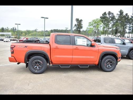 2025 Nissan Frontier PRO-X