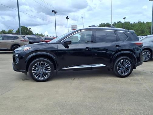 Super Black 2026 Nissan Rogue Platinum