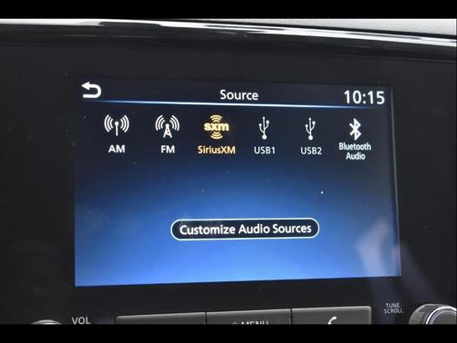 2024 Nissan Frontier SL