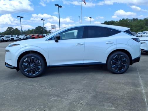 Everest White P 2026 Nissan Murano Platinum