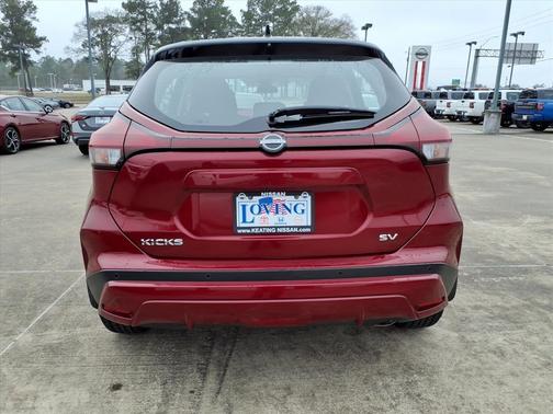 2023 Nissan Kicks SV