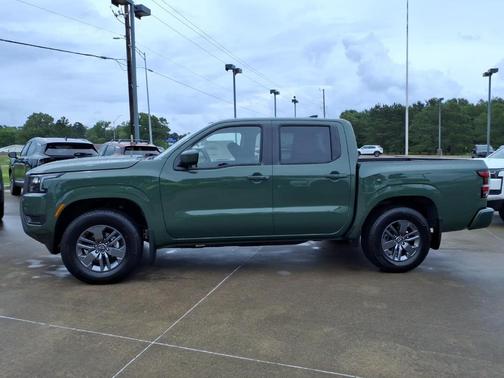 Green 2026 Nissan Frontier SV