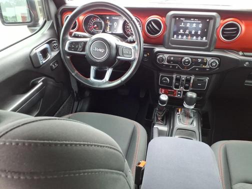 Gray 2021 Jeep Wrangler Unlimited Rubicon