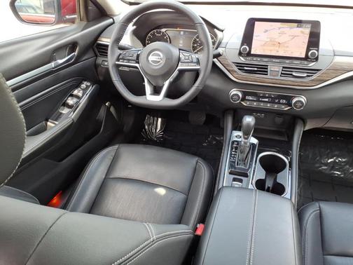 Scarlet Ember 2021 Nissan Altima 2.5 SL