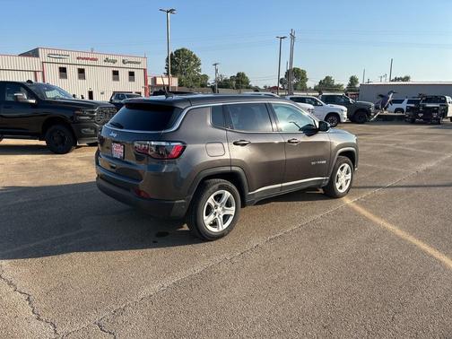 2023 Jeep Compass Sport