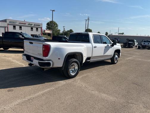 2024 Chevrolet Silverado 3500 High Country