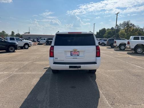 2017 Chevrolet Suburban LS