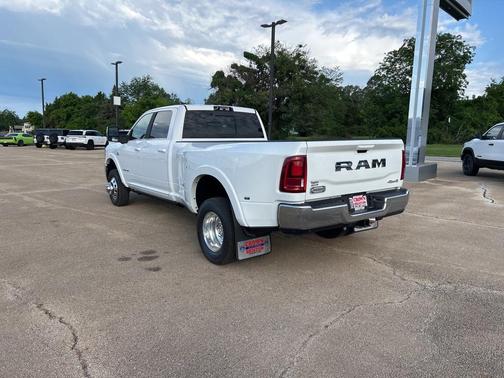 2025 RAM 3500 Limited
