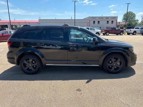2020 Dodge Journey Crossroad