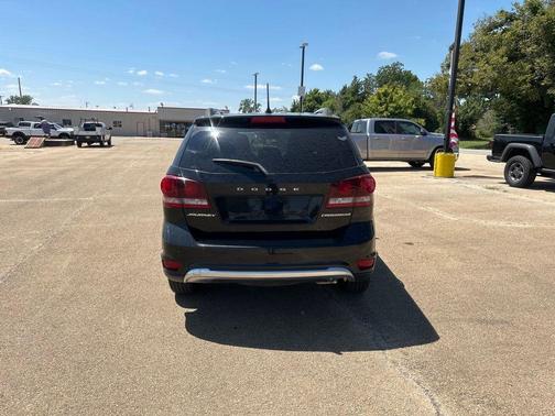 2020 Dodge Journey Crossroad
