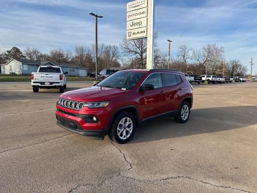 2025 Jeep Compass Latitude