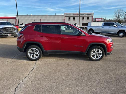 2025 Jeep Compass Latitude