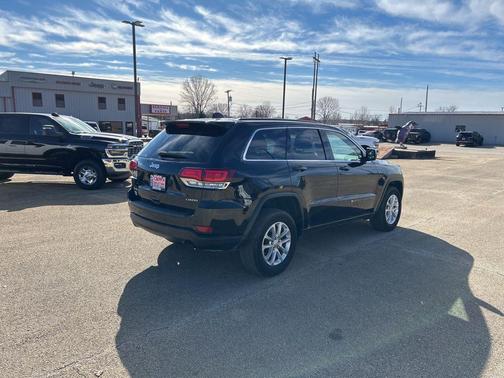 2022 Jeep Grand Cherokee WK Laredo