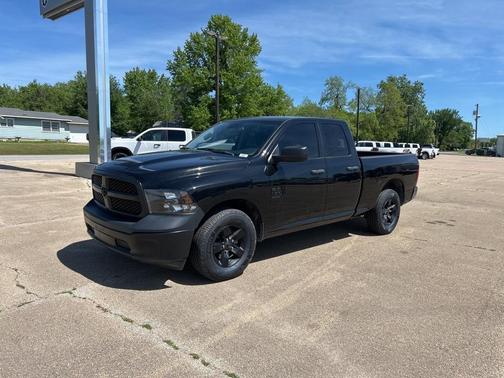 2022 RAM 1500 Classic Tradesman