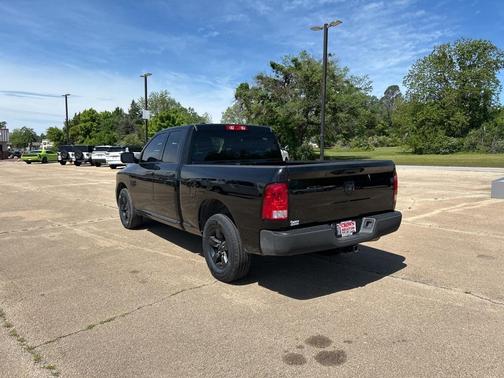2022 RAM 1500 Classic Tradesman