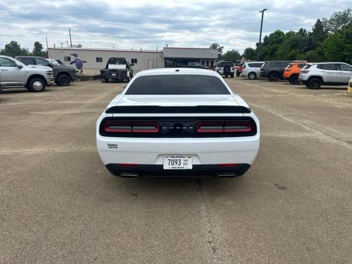 White Knuckle Clearcoat 2023 Dodge Challenger SXT