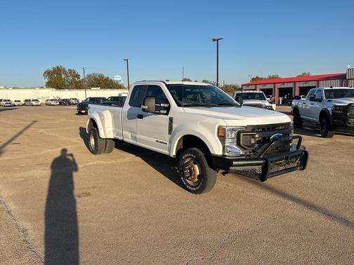 2022 Ford F-350 XL