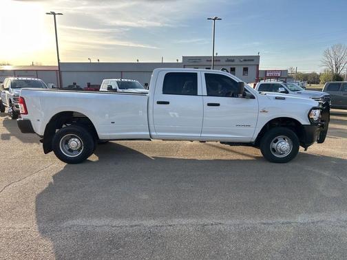 2022 RAM 3500 Tradesman