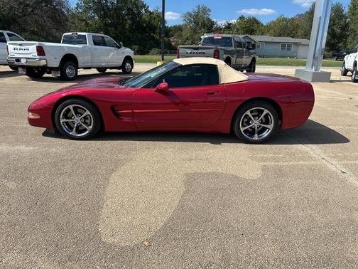 2001 Chevrolet Corvette 