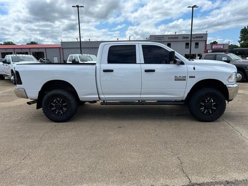 Bright White Clearcoat 2017 RAM 2500 Tradesman